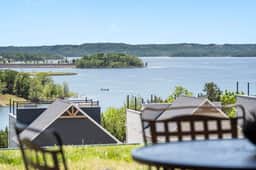Majestic 114 - 2 BD | WK | LAKE - Image 2