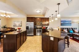 Majestic 215 - 2 BD | LAKE - Image 3