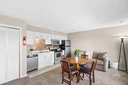 Rock Lane - Condo 404 - 1 BD | LTD | IDV - Image 3