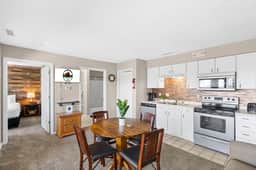 Rock Lane - Condo 404 - 1 BD | LTD | IDV - Image 4