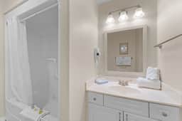 French Quarter - Condo 442B - 1 BD - Image 4