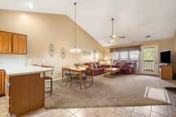 OakRidge - Condo 728 AB | WK | 2 BD - Image 2