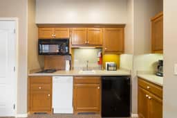 OakRidge - Condo 739 B | QS - Image 3