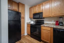 Table Rock Landing - Unit 07 - Image 4