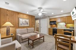 OakRidge - Condo 740 B | WK | QS - Image 2