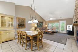 OakRidge - Condo 730 A | WK | 1 BD - Image 3
