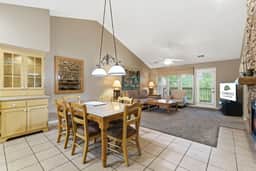 OakRidge - Condo 730 AB | WK | 2 BD - Image 4