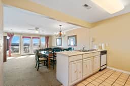 Rock Lane - Condo 622 - 2 BD | LV - Image 2