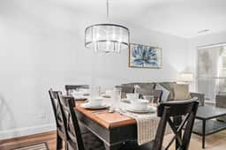 Club C-2 - 2 BD | PMR - Image 3
