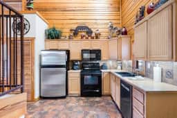 Cabins at Grand Mountain - Cabin 250 - 2 BD | DX | WK | CN - Image 3