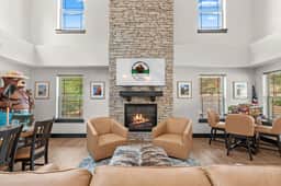 Tall Timbers - Spring Lodge - 4 BD - Image 4