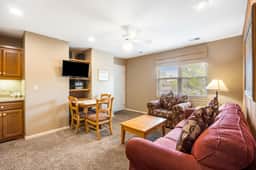 OakRidge - Condo 746 B | WK | QS - Image 3