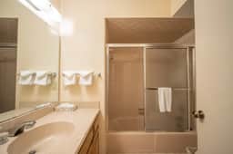 Table Rock Landing - Unit 13 - Image 5