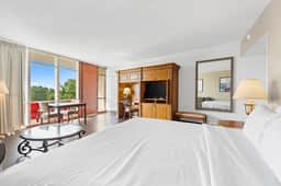 Rock Lane - Room 203 - K | LV - Image 4