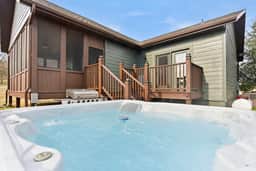 Trophy Run - Bud's Fishing Cabin - 2 BD - Image 5