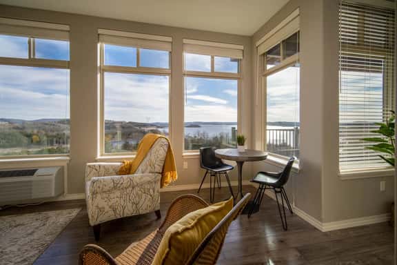 Majestic 221 - 3 BD - Image 1