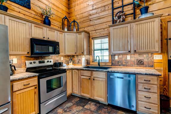 Cabins at Grand Mountain - Cabin 233 - 2 BD + L | DX - Image 1