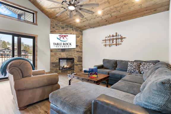 Indian Point - Lodge 170-28 - 5 BD | PS - Image 1