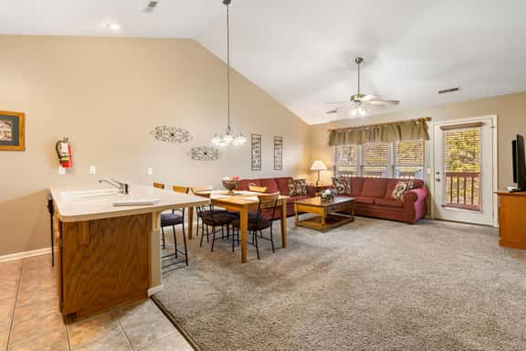 OakRidge - Condo 704 AB | WK | 2 BD - Image 1