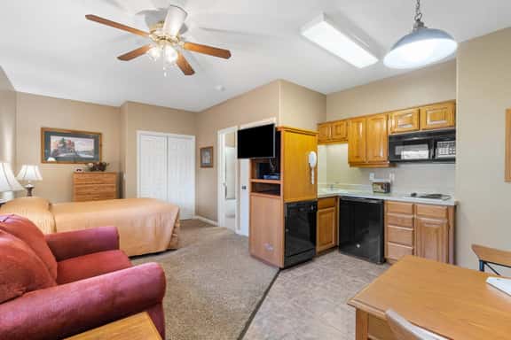 OakRidge - Condo 701 B | QS - Image 1