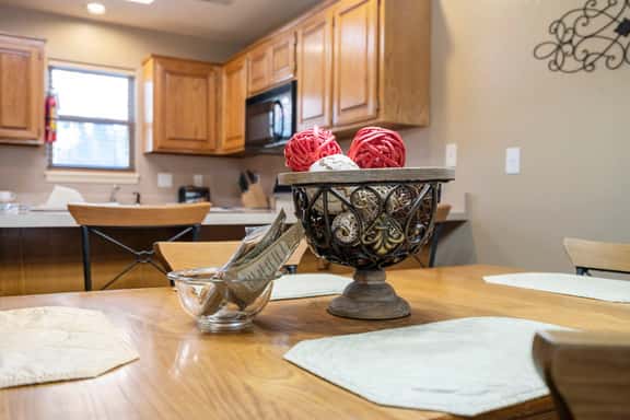 OakRidge - Condo 713 A | 1 BD - Image 1
