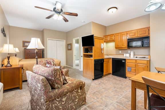 OakRidge - Condo 705 B | QS - Image 1