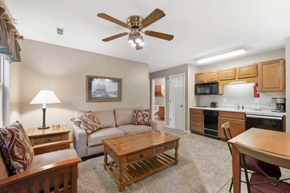 OakRidge - Condo 722 B | WK | QS - Image 1