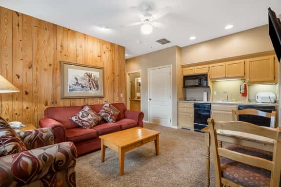 OakRidge - Condo 731 B | QS - Image 1