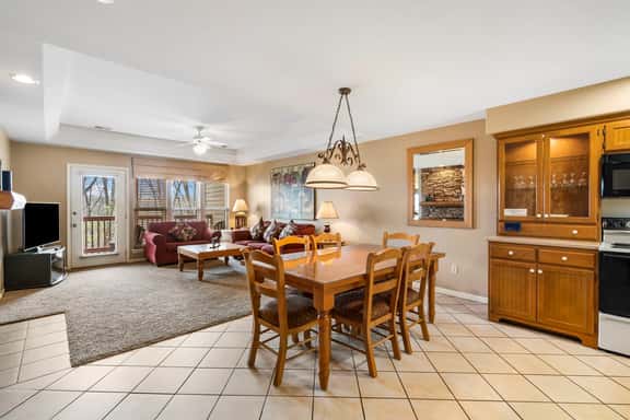 OakRidge - Condo 735 A | 1 BD - Image 1