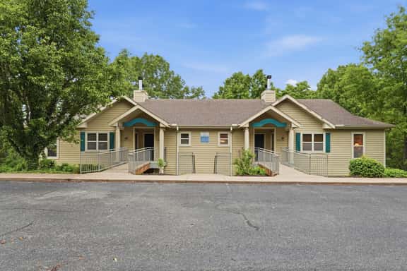 OakRidge - Condo 722 A | WK | 1 BD - Image 1