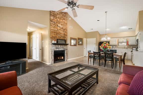 OakRidge - Condo 784 AB | WK | 2 BD - Image 1