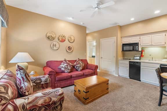 OakRidge - Condo 781 B | QS - Image 1