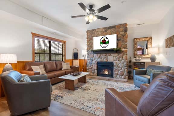Cabins at Grand Mountain - Cabin 152 - 2 BD + L | PMR - Image 1