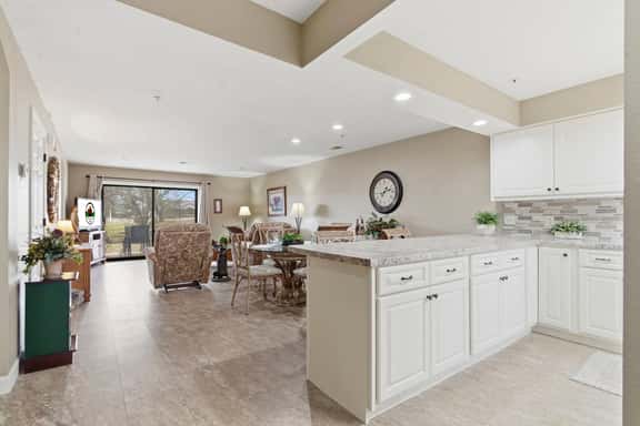 Foothills A-10 - 2 BD | WK - Image 1
