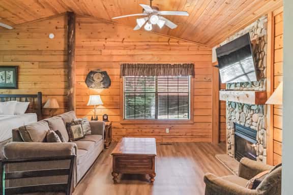Cabins at Grand Mountain - Cabin 287 - 1 BD | DX - Image 1