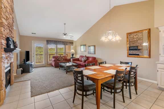 OakRidge - Condo 782 AB | WK | 2 BD - Image 1