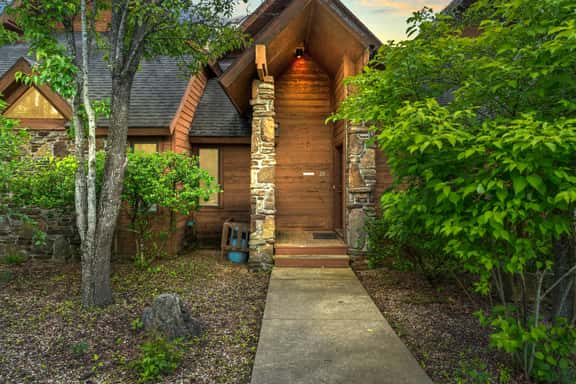Table Rock Landing - Unit 29 - Image 1