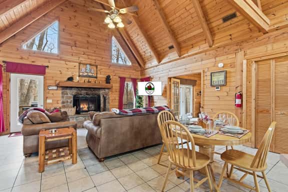 Branson Cedars - Dakota Cabin - 2 BD - Image 1