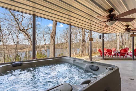 Newton Lake Lodge - 5 BD - Image 1