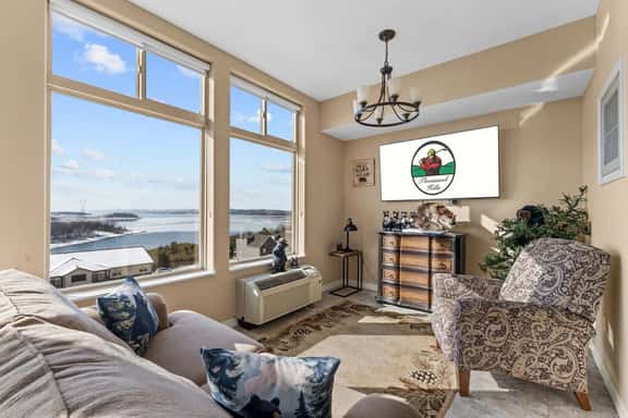 Majestic 209 - 3 BD - Image 1
