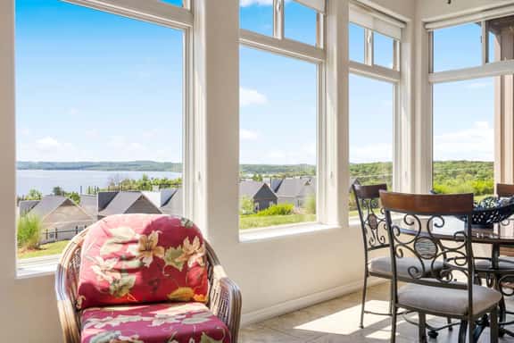 Majestic 114 - 2 BD | WK | LAKE - Image 1