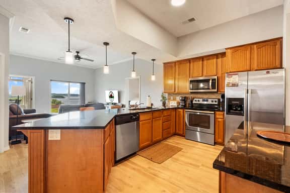 Majestic 108 - 4 BD | WK - Image 1
