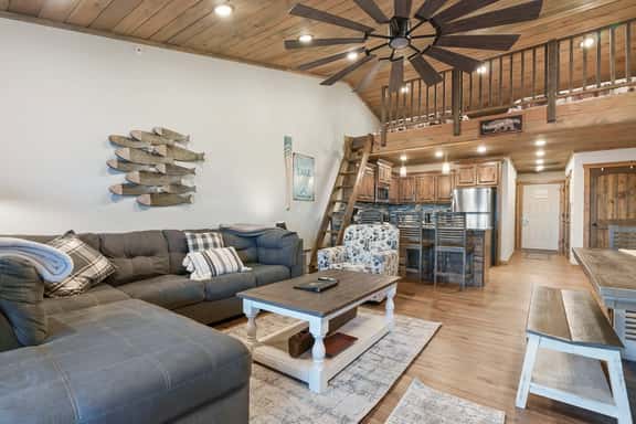 Indian Point - Condo 1209 - 3 BD + L | LV - Image 1