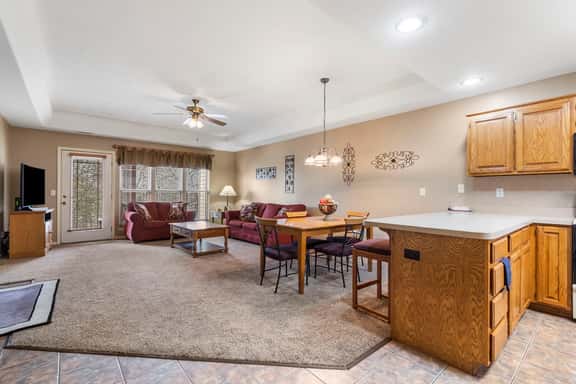 OakRidge - Condo 715 AB | 2 BD - Image 1