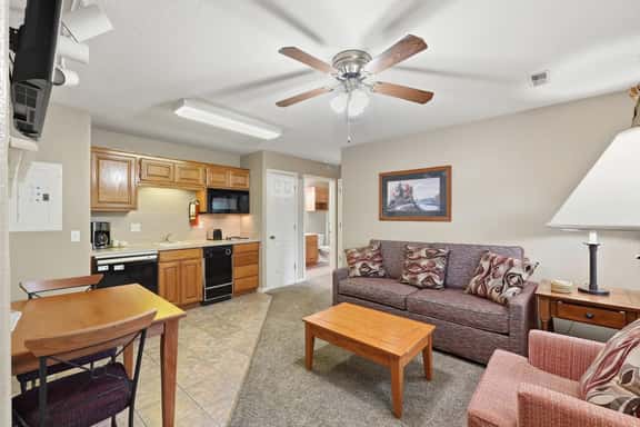 OakRidge - Condo 710 B | WK | QS - Image 1