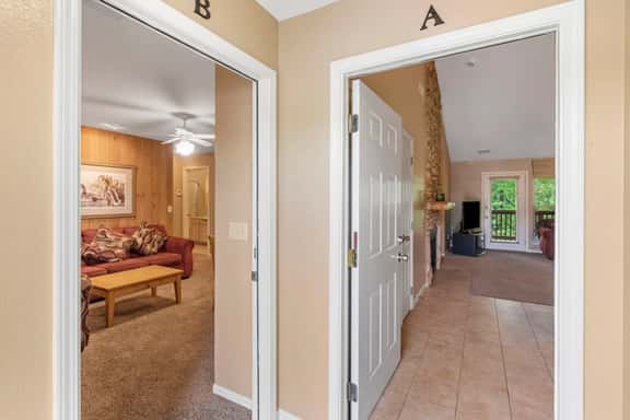 OakRidge - Condo 764 AB | WK | 2 BD - Image 1
