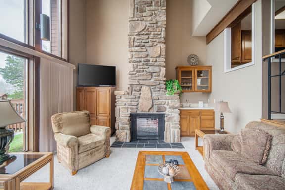 Table Rock Landing - Unit 14 - Image 1
