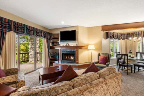 OakRidge - Villa 608 | 2 BD - Image 1