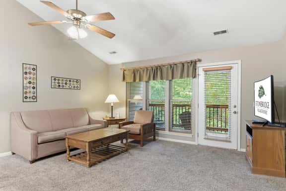 OakRidge - Condo 724 AB | WK | 2 BR | DNR | TAN - Image 1