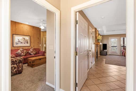 OakRidge - Condo 755 AB | 2 BD - Image 1